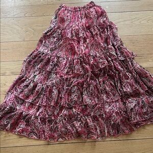 Chic Paisley Maxi Skirt in Pink and Black